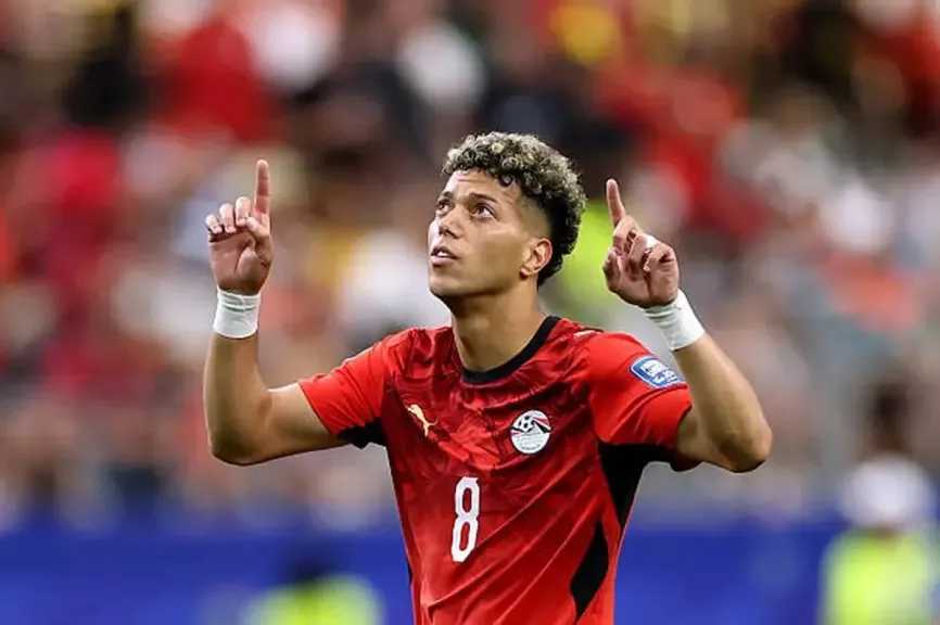 رقم خيالي.. سيلتك يُحدد سعر شراء إمام عاشور من الأهلي