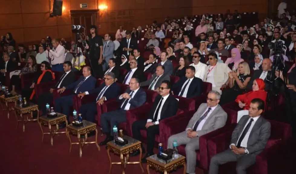 محافظ الدقهلية: قصر ثقافة المنصورة كنز للدولة