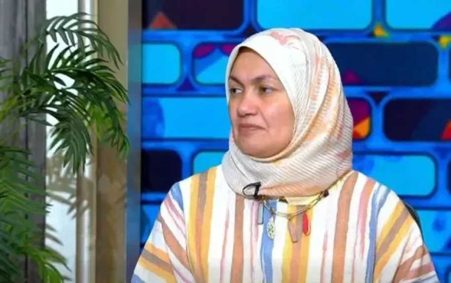 مركز تطوير تعليم الطلاب الوافدين والأجانب يطلق الموسم الأول لمسابقة مدرسة الإمام الطيب لحفظ القرآن الكريم