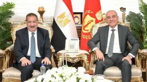 محافظ بورسعيد يستقبل رئيس الهيئة العامة للاستعلامات لبحث تعزيز التعاون الإعلامي والتوعوي