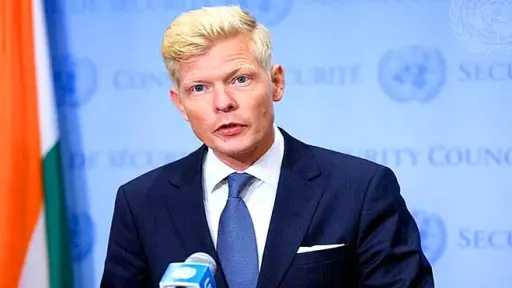 المبعوث الأممي لليمن: قلقون إزاء مخاطر اتساع التصعيد... المبعوث الأممي لليمن: قلقون إزاء مخاطر اتساع التصعيد في البلاد