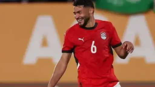 الأهلي يتحرك لتجديد عقد ياسر إبراهيم بعد اهتمام... الأهلي يتحرك لتجديد عقد ياسر إبراهيم بعد اهتمام أندية سعودية بضمه