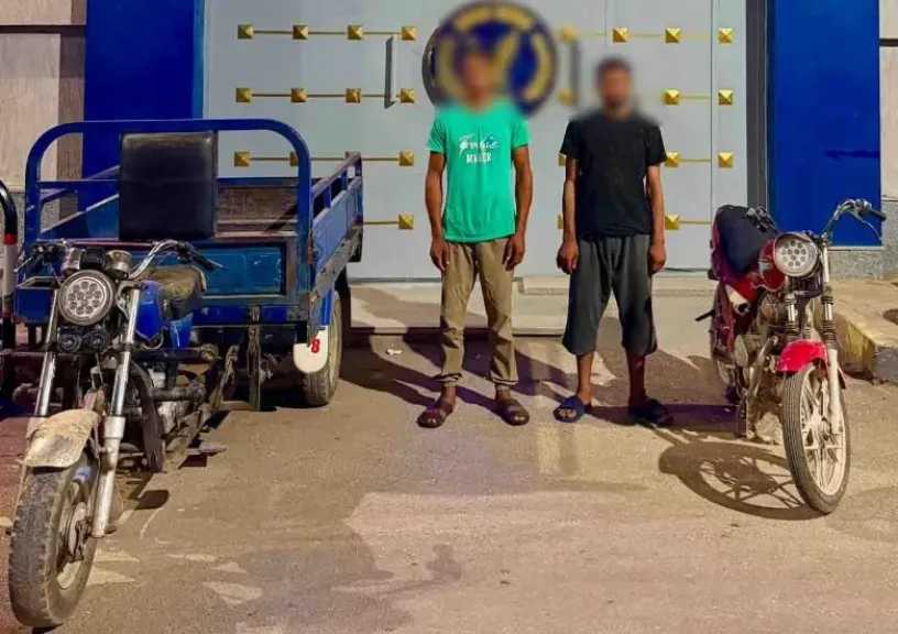 ضبط المتهمين بسرقة تروسيكل من أمام منزل مواطن ببني سويف بعد تداول فيديو الواقعة