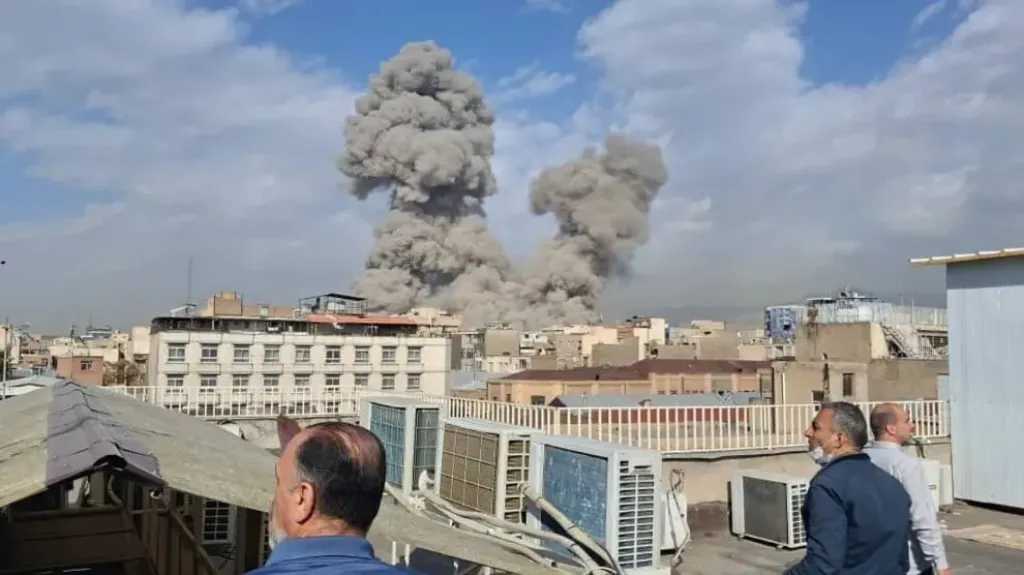 الصحة الإيرانية: 35 قتيلا وأكثر من 300 مصاب في الغارات الأمريكية الأخيرة