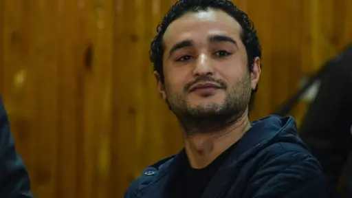 اليوم.. نظر استئناف أحمد دومة على حكم حبسه سنة مع الشغل