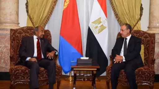 وزير الخارجية يستقبل نظيره الإريتري لتعزيز الشراكة الاستراتيجية... وزير الخارجية يستقبل نظيره الإريتري لتعزيز الشراكة الاستراتيجية وتنسيق المواقف إزاء القضايا الإقليمية