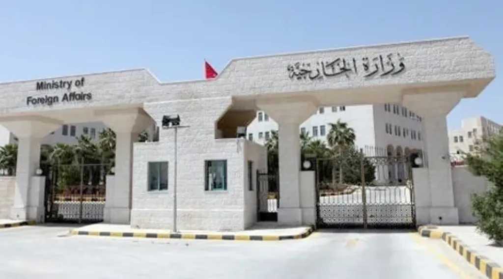 الأردن يسلم القائم بأعمال سفارة طهران رسالة احتجاج ضد الاعتداءات الإيرانية