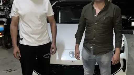 ضبط طالبين بعد استعراض بسيارة وإطلاق ألعاب نارية... ضبط طالبين بعد استعراض بسيارة وإطلاق ألعاب نارية خلال موكب زفاف في القاهرة