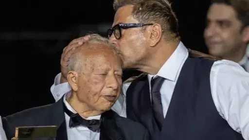 عمرو دياب ينعى هاني شنودة عمرو دياب ينعى هاني شنودة