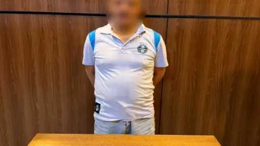ضبط المتهم بسرقة أموال من محل في الزيتون... ضبط المتهم بسرقة أموال من محل في الزيتون بعد تداول فيديو الواقعة على مواقع التواصل