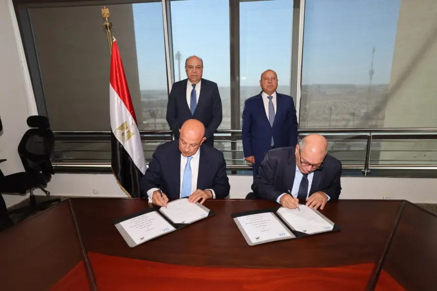 وزيرا النقل والطيران المدني