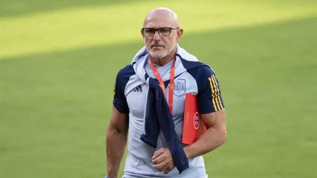 دي لا فوينتي: التتويج بالمونديال ليس النهاية.. والأفضل في منتخب إسبانيا لم يأتِ بعد