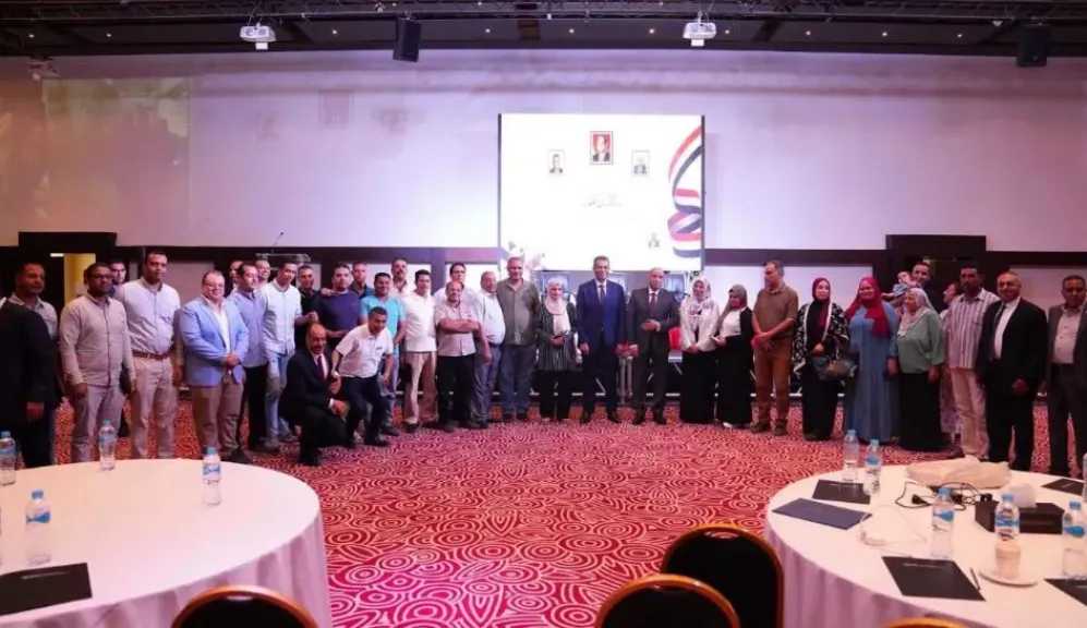 محافظ البحر الأحمر ووزير العمل يفتتحان ملتقى السلامة والصحة المهنية بالغردقة