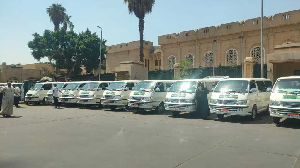 محافظ الجيزة يوافق على ترخيص ١١٥ سيارة أجرة إضافية لدعم خدمات النقل بمراكز ومدن جنوب المحافظة