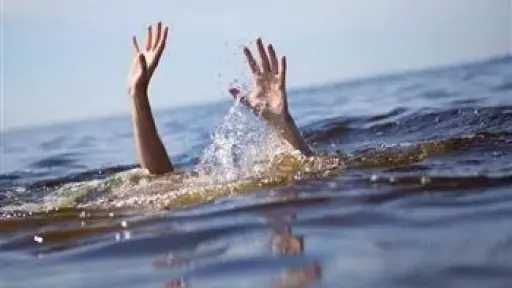 انتشال جثمان شاب سقط في النيل إثر حادث... انتشال جثمان شاب سقط في النيل إثر حادث أعلى كوبري المرازيق بالتبين
