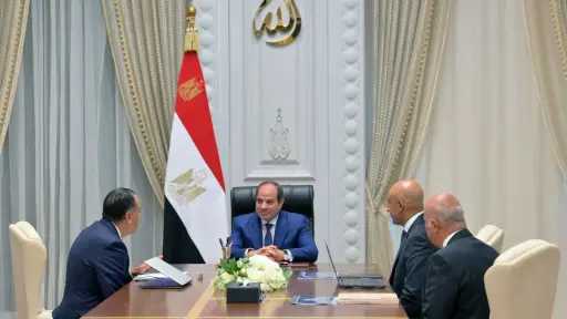 الرئيس السيسي يتابع جهود وزارة التعليم من مُراجعة... الرئيس السيسي يتابع جهود وزارة التعليم من مُراجعة للأطر التربوية لمناهج شهادة البكالوريا المصرية