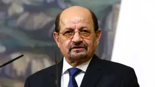 رئيس حكومة اليمن يطالب بردع الحوثيين وتجفيف مصادر... رئيس حكومة اليمن يطالب بردع الحوثيين وتجفيف مصادر دعمهم