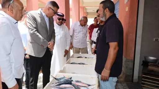 محافظ جنوب سيناء يتفقد حلقة السمك بطور سيناء... محافظ جنوب سيناء يتفقد حلقة السمك بطور سيناء لمتابعة الخدمات المقدمة للمواطنين