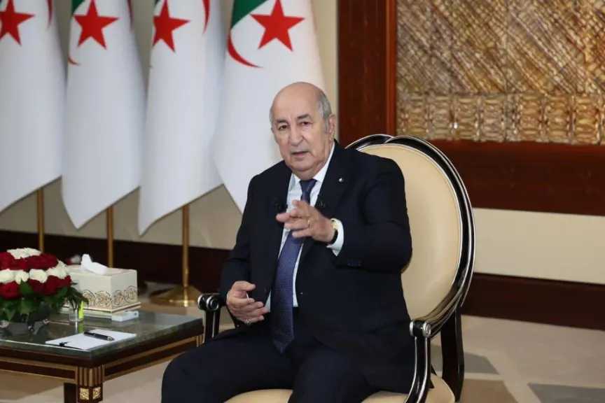 الرئيس الجزائري يتوعد بمحاسبة المسئولين عن فاجعة دار الأيتام ويلمح إلى زيادة جديدة في الرواتب