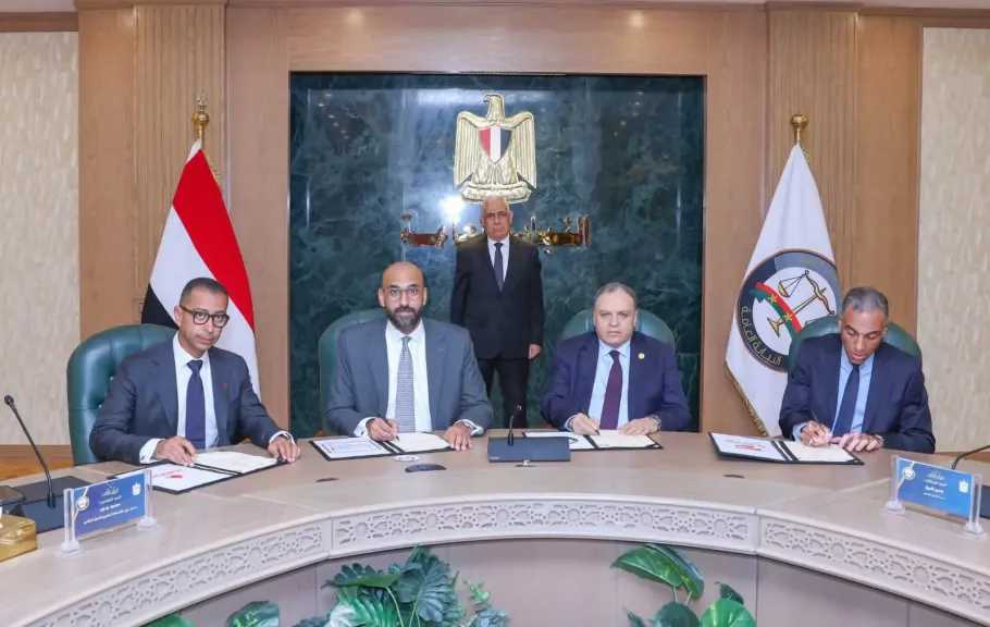 النيابة العامة تطلق خدماتها الإلكترونية عبر تطبيق ”أنا فودافون” لتسهيل وصول المواطنين للخدمات الرقمية