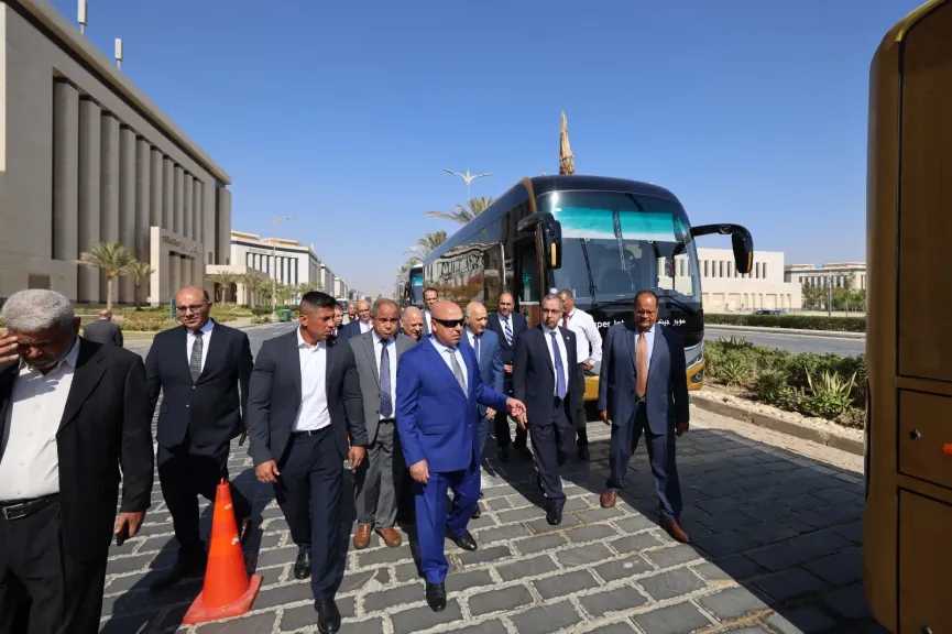 تنفيذًا للتوجيهات الرئاسية.. وزارة النقل تعزز أساطيلها بمنتجات مصرية من قلعة «النصر للسيارات»