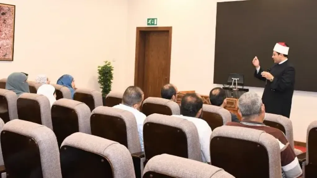 الأوقاف تواصل لقاءاتها التوعوية للإداريين