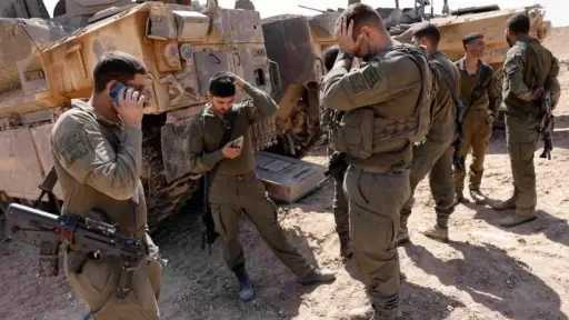 يسرائيل هيوم: نحو 100 جندي من لواء جفعاتي... يسرائيل هيوم: نحو 100 جندي من لواء جفعاتي يغادرون قاعدة عسكرية بعد خلاف مع قائد كتيبتهم