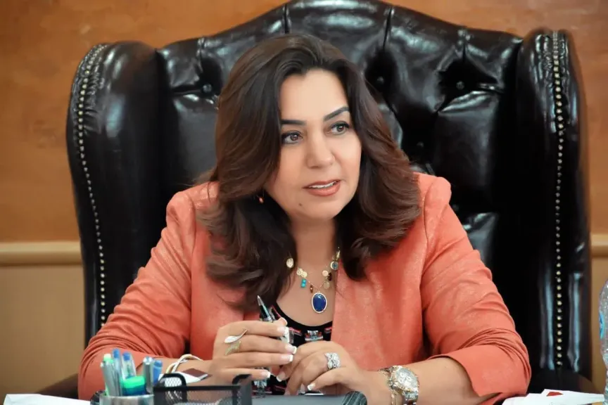 وزيرة التنمية المحلية والبيئة