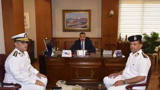 محافظ بورسعيد يستقبل مدير إدارة المرور الجديد محافظ بورسعيد يستقبل مدير إدارة المرور الجديد