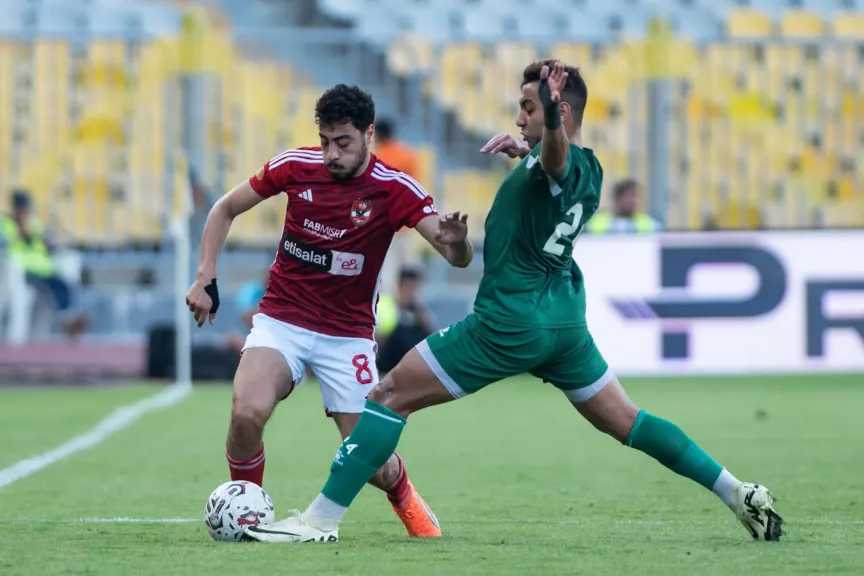 بيراميدز يضغط على أكرم توفيق ويحاول خطف الصفقة من الأهلي