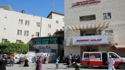 مستشفى شهداء الأقصى: تدمير الاحتلال مخازن الأدوية الرئيسية... مستشفى شهداء الأقصى: تدمير الاحتلال مخازن الأدوية الرئيسية يهدد بانهيار كامل للمنظومة الصحية