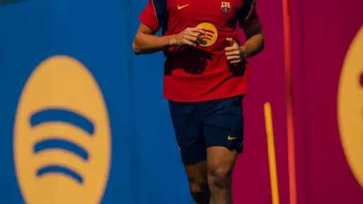 برشلونة يراهن على حمزة عبد الكريم.. تقرير إسباني... برشلونة يراهن على حمزة عبد الكريم.. تقرير إسباني يكشف السبب