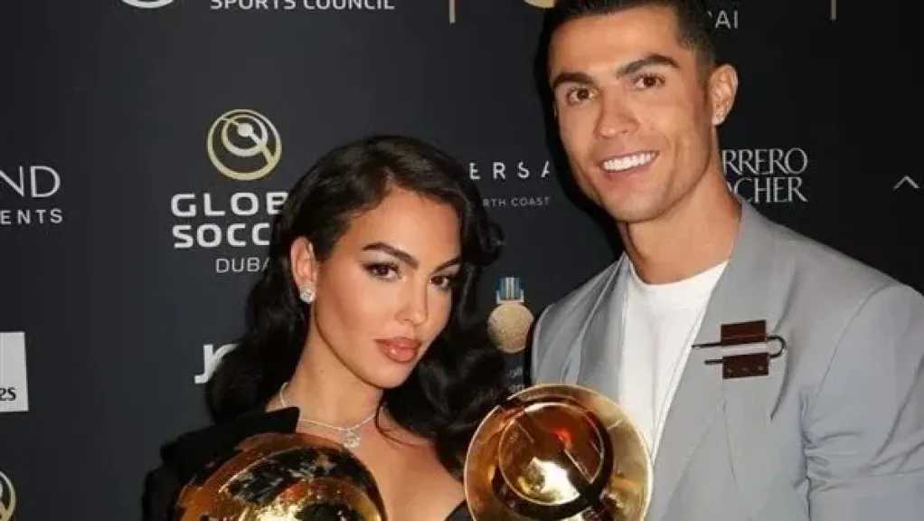 رونالدو يفاجئ العالم.. موعد زفافه من جورجينا يتحدد رسميًا