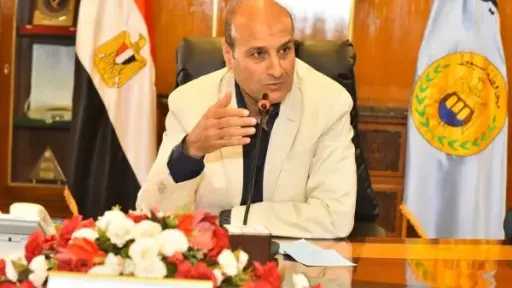 محافظ أسيوط: رفع كفاءة الإنارة العامة بقرية منقباد لتحسين الخدمات وتعزيز سلامة المواطنين