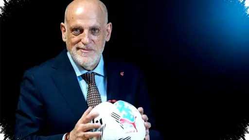 تيباس يهاجم ريال مدريد وبيريز: «عندما يفعل النادي... تيباس يهاجم ريال مدريد وبيريز: «عندما يفعل النادي ذلك فهو استراتيجية.. وعندما تفعله الأندية الأخرى يصبح رهنًا»