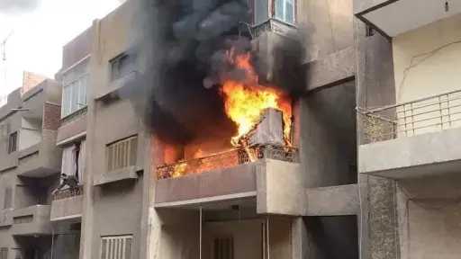 حريق هائل داخل شقة سكنية في المعادي حريق هائل داخل شقة سكنية في المعادي