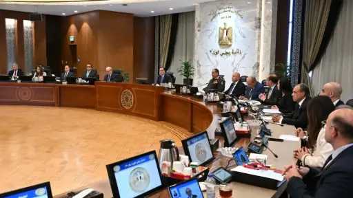 رئيس الوزراء يترأس الاجتماع الثالث للجنة الوزارية لوحدة الصين