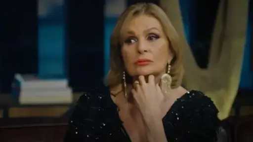 يسرا تعتذر عن عدم حضور جنازة شقيق محمد... يسرا تعتذر عن عدم حضور جنازة شقيق محمد هنيدي