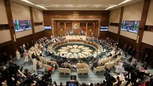 الجامعة العربية: التصعيد الإسرائيلي يهدد مسار المرحلة الثانية... الجامعة العربية: التصعيد الإسرائيلي يهدد مسار المرحلة الثانية من اتفاق وقف إطلاق النار في غزة