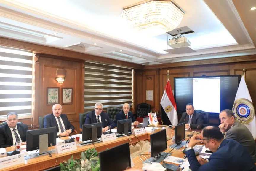 وزير التعليم العالي يترأس اجتماع اللجنة العليا للتنسيق لمناقشة آليات القبول بالجامعات