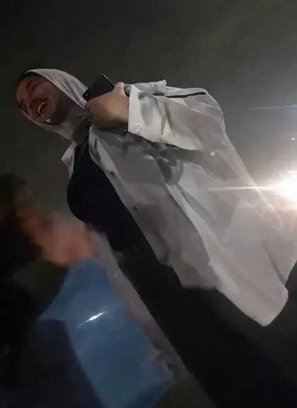 من اتهام بالتحرش إلى تصالح.. القصة الكاملة لفيديو الخربشة بين فتاة وسائق نقل ذكي بالقاهرة