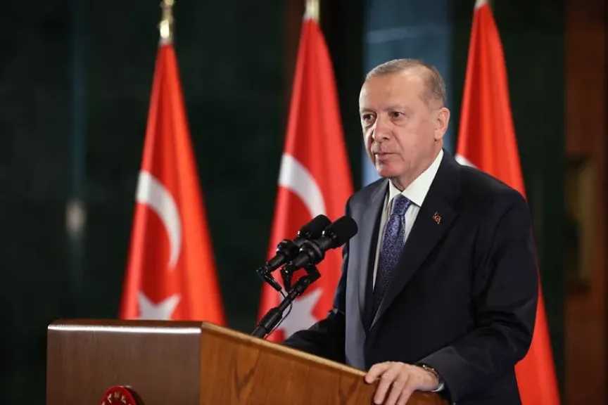 أردوغان يزور السعودية غدا ويلتقي بن سلمان وشهباز شريف
