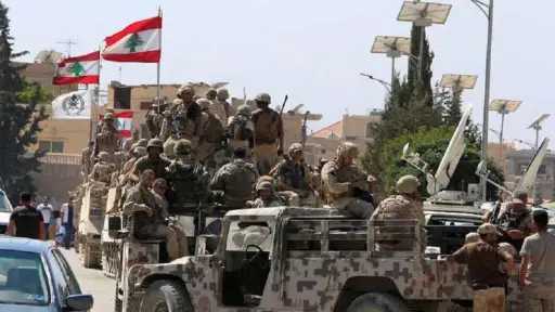 الجيش اللبناني يدخل المنصوري ويمهد لعودة الأهالي بعد الغارات الإسرائيلية