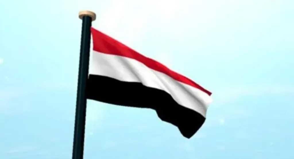 السلطات اليمنية تحمل الحوثيين مسؤولية استهداف خيام النازحين