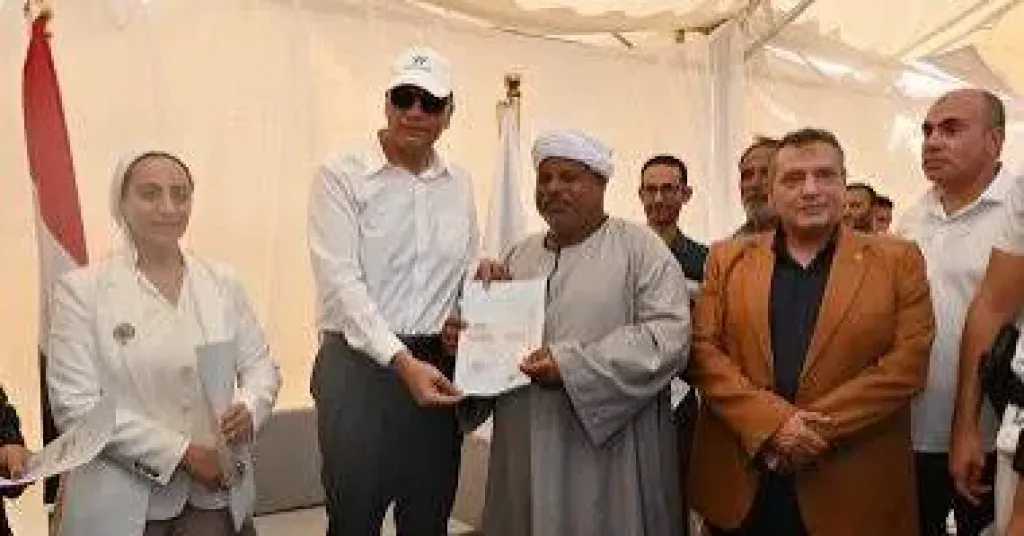 محافظ جنوب سيناء: تطوير الرويسات يأتي ضمن جهود الدولة للارتقاء بالمناطق السكنية والخدمية
