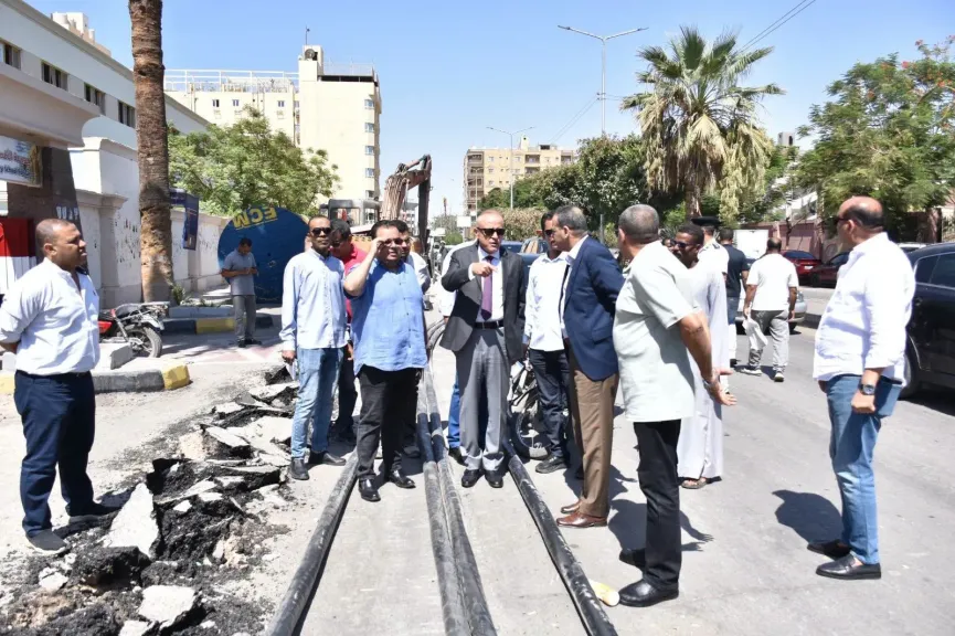 جانب من جولة محافظ الأقصر