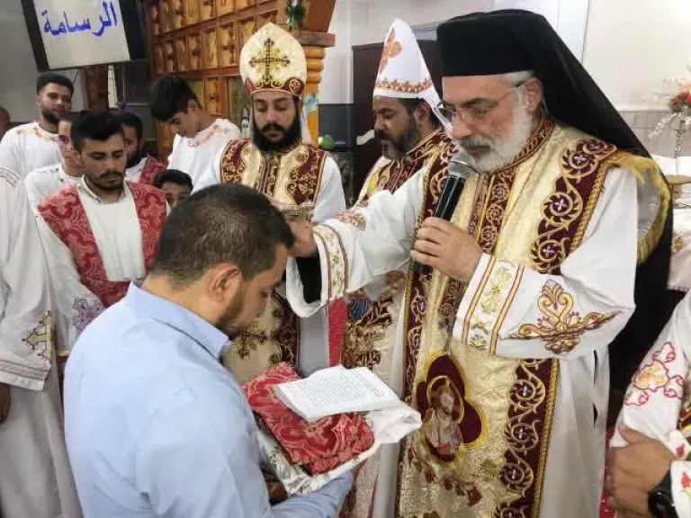 الأنبا باسيليوس فوزي
