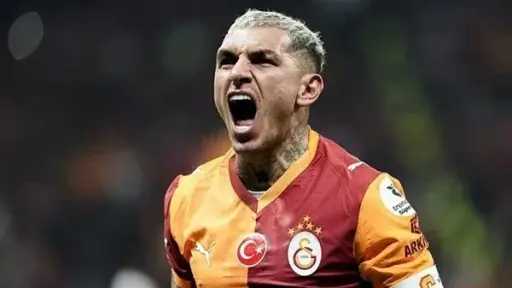 لاعب جالاتا سراي: محمد صلاح سيطور الكرة التركية..... لاعب جالاتا سراي: محمد صلاح سيطور الكرة التركية.. والمنافسة على الدوري أصبحت أصعب
