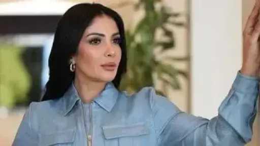 منصة شاهد تروج لمسلسل «طالع نازل» بطولة منى... منصة شاهد تروج لمسلسل «طالع نازل» بطولة منى زكي
