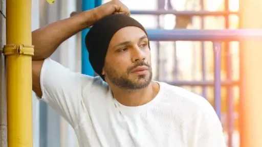 الموت يفجع الفنان محمد عطية الموت يفجع الفنان محمد عطية
